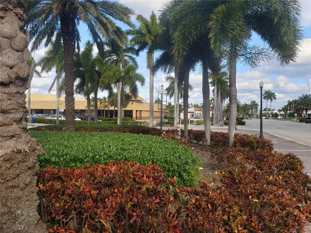 1720 Harrison St #12D Hollywood, FL 33020