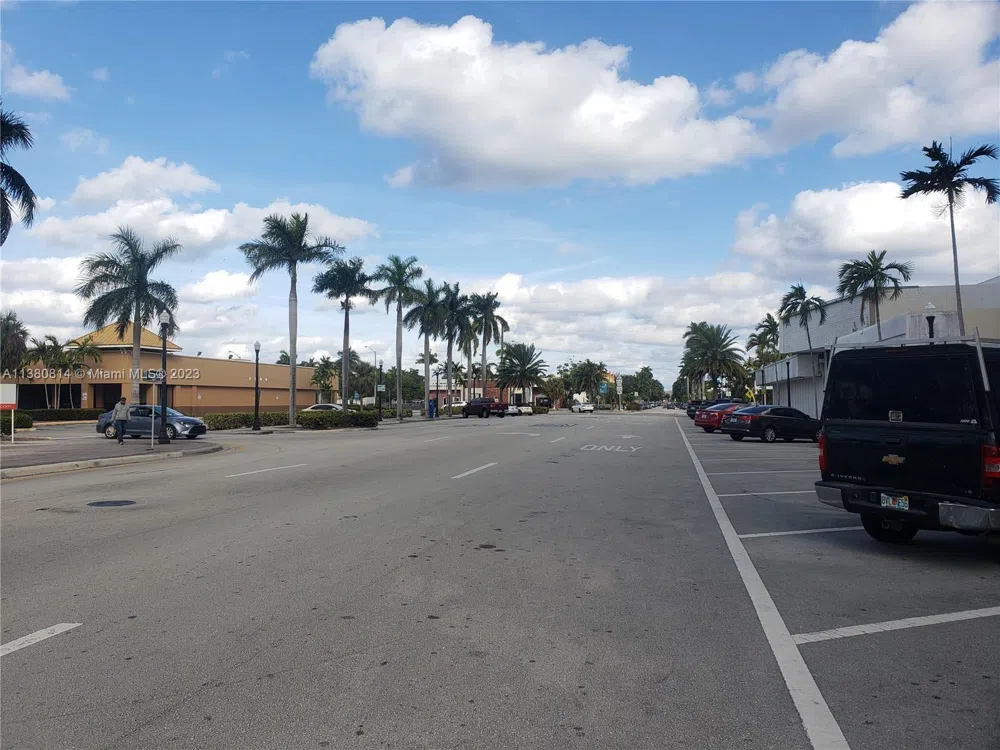 1720 Harrison St #12D Hollywood, FL 33020