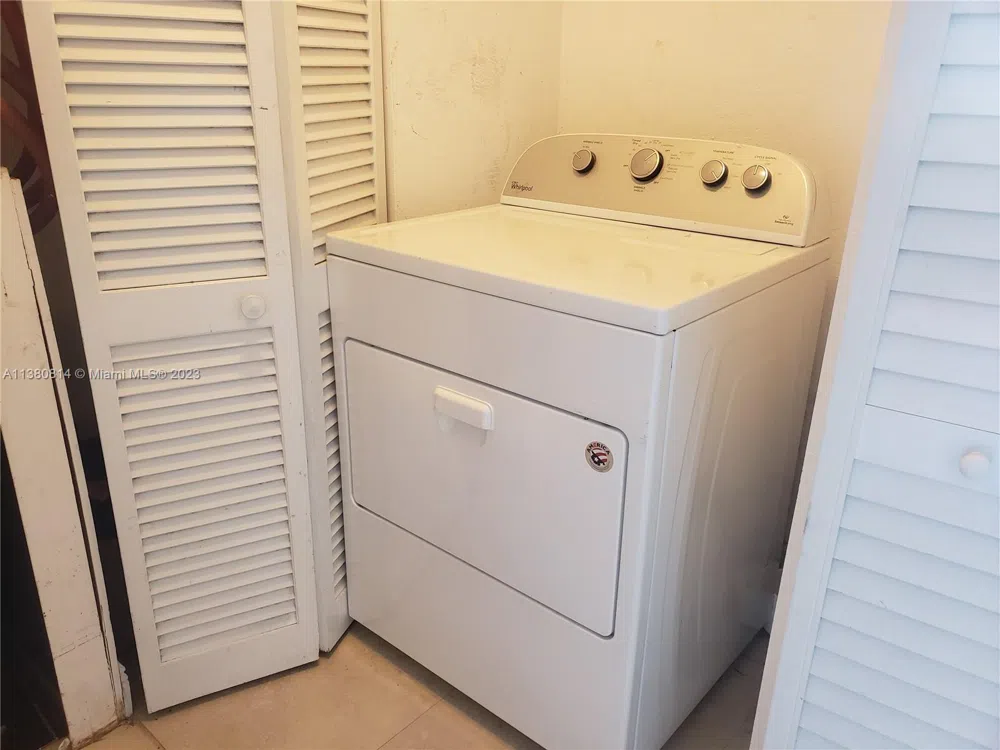 1720 Harrison St #12D Hollywood, FL 33020