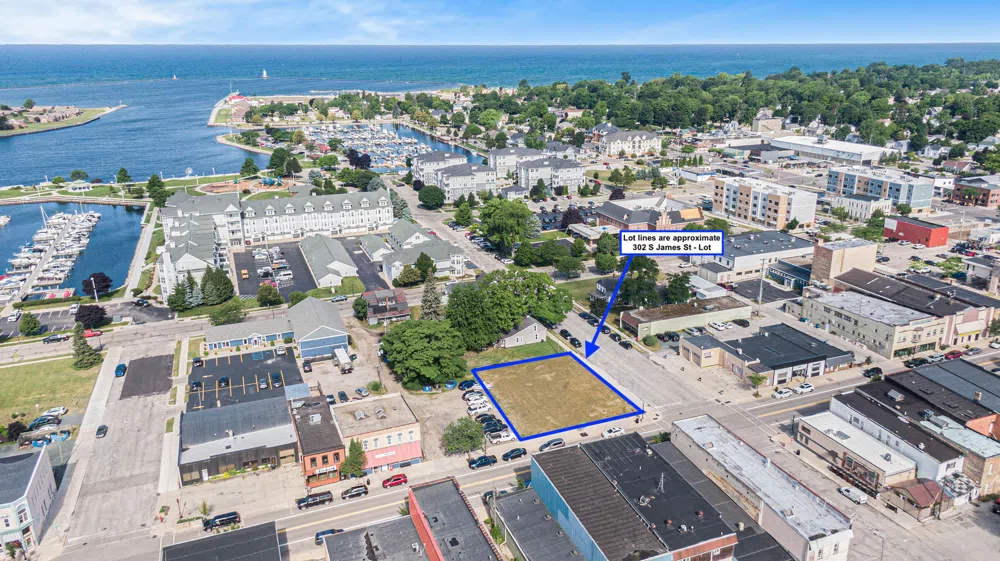 302 S James Street Ludington, MI 49431