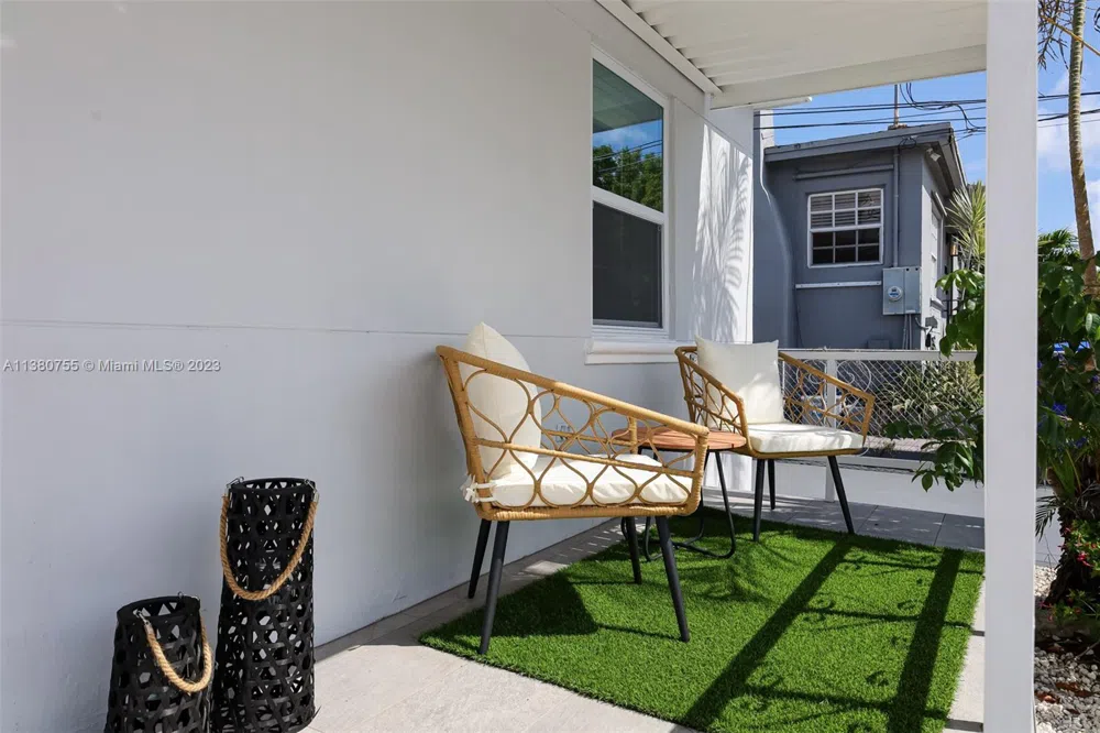 2761 SW 33rd Ave #1 Miami, FL 33133