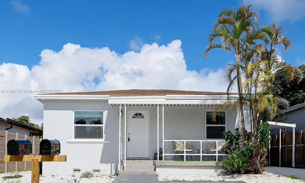 2761 SW 33rd Ave #1 Miami, FL 33133
