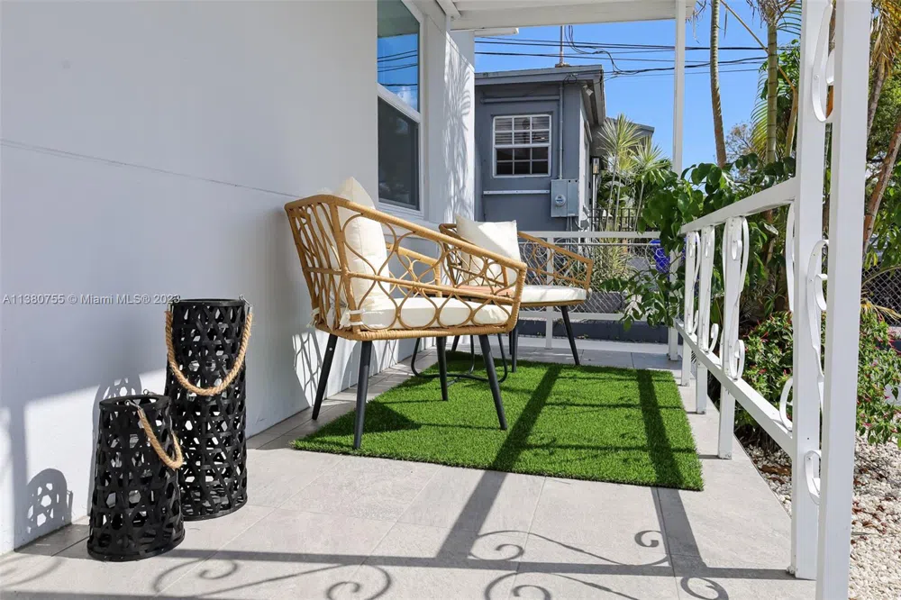2761 SW 33rd Ave #1 Miami, FL 33133