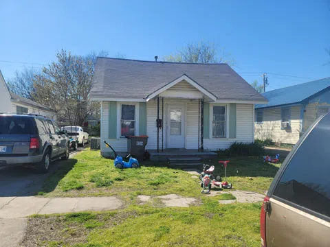 115 N Elm Street