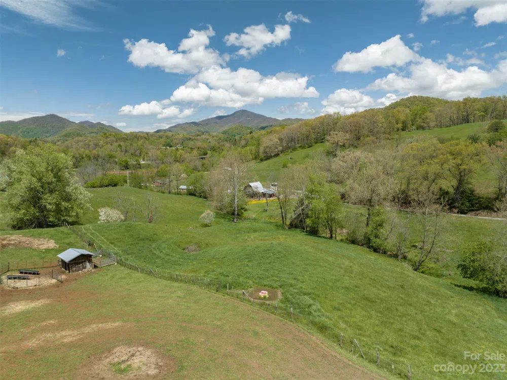 #4 Sunny Hill Lane Clyde, NC 28721
