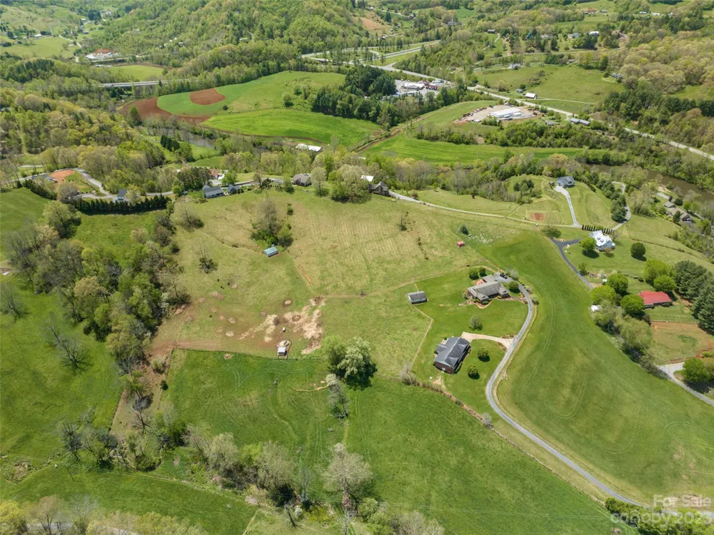 #4 Sunny Hill Lane Clyde, NC 28721