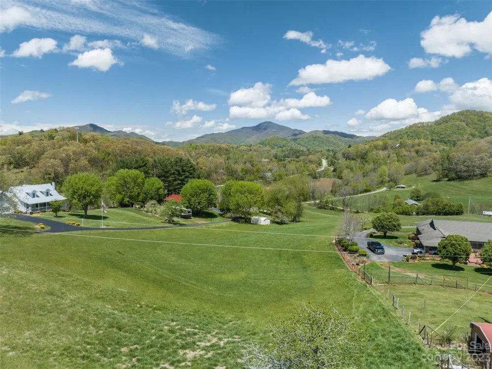 #4 Sunny Hill Lane Clyde, NC 28721