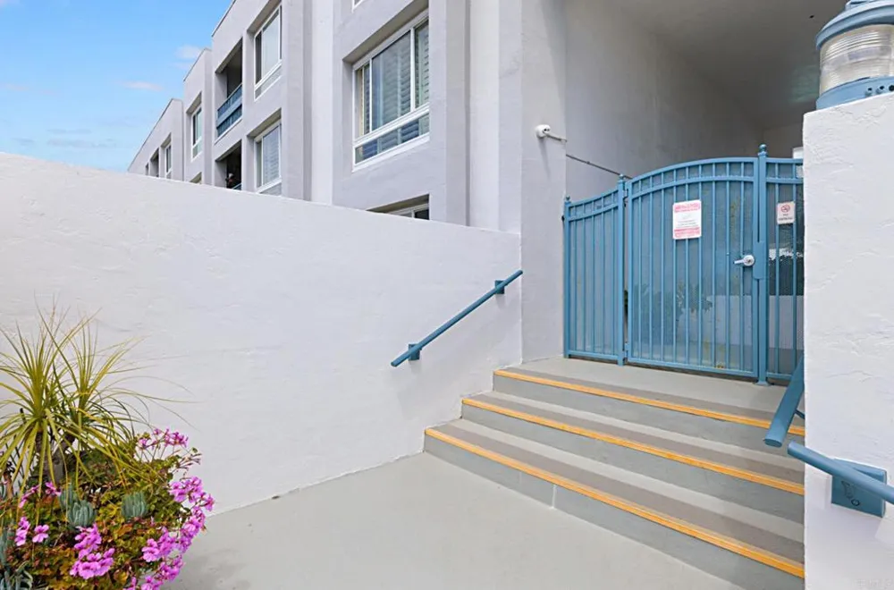 910 Pacific St #31 Oceanside, CA 92054