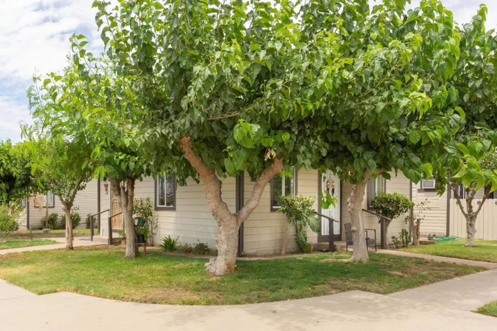 3468 S Frank Avenue Fresno, CA 93725
