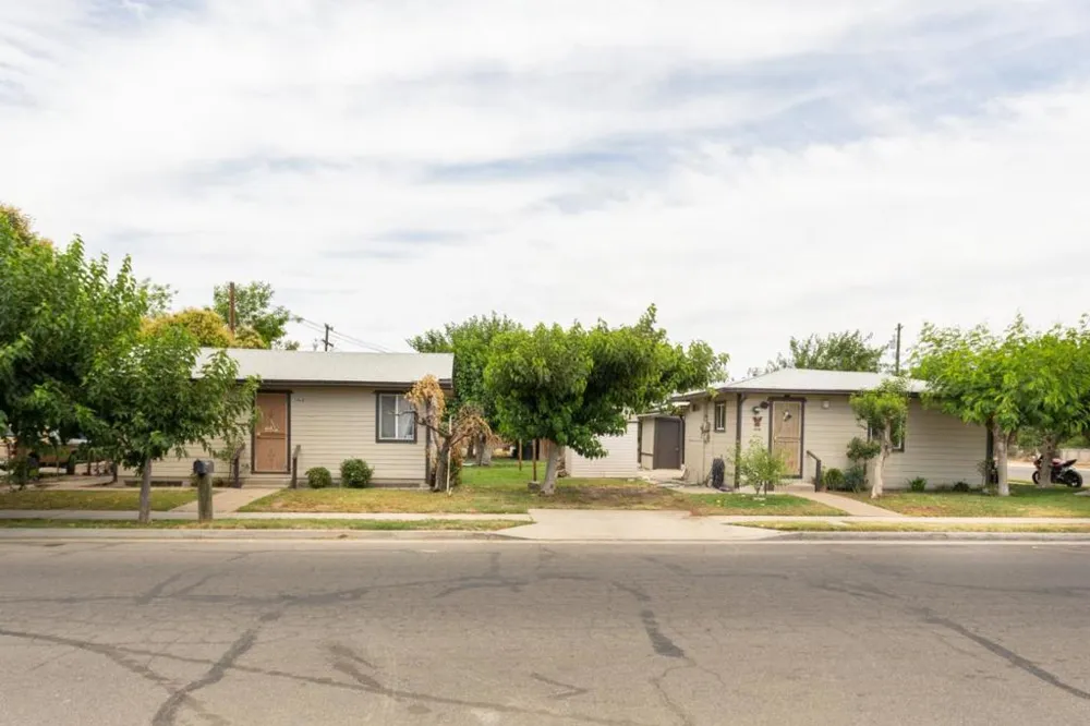 3468 S Frank Avenue Fresno, CA 93725