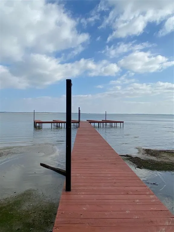 9049 W Shoreline Drive Kemp, TX 75143