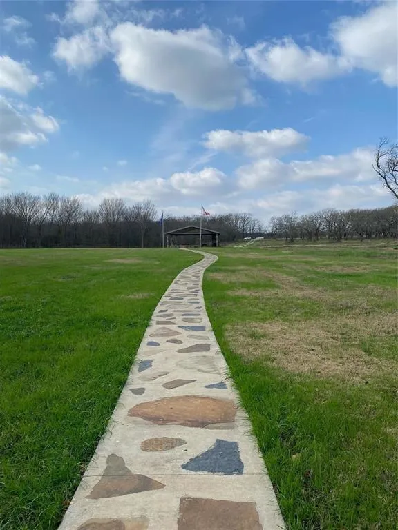 9049 W Shoreline Drive Kemp, TX 75143