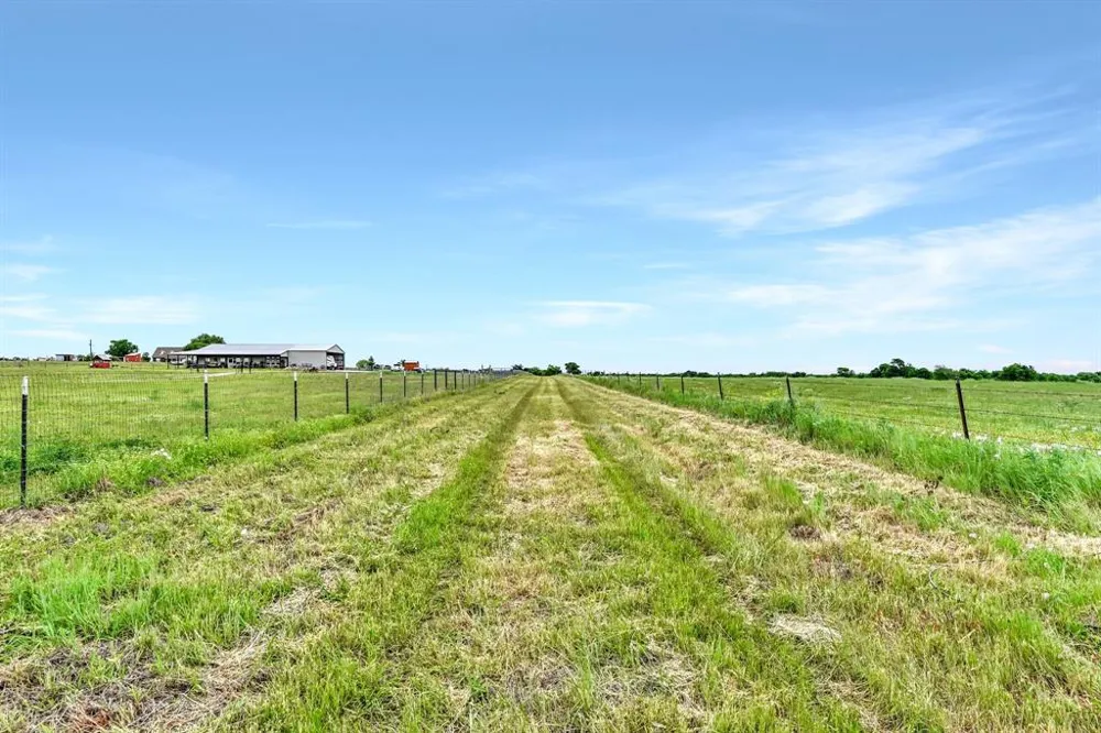 Airport Road Tioga, TX 76271