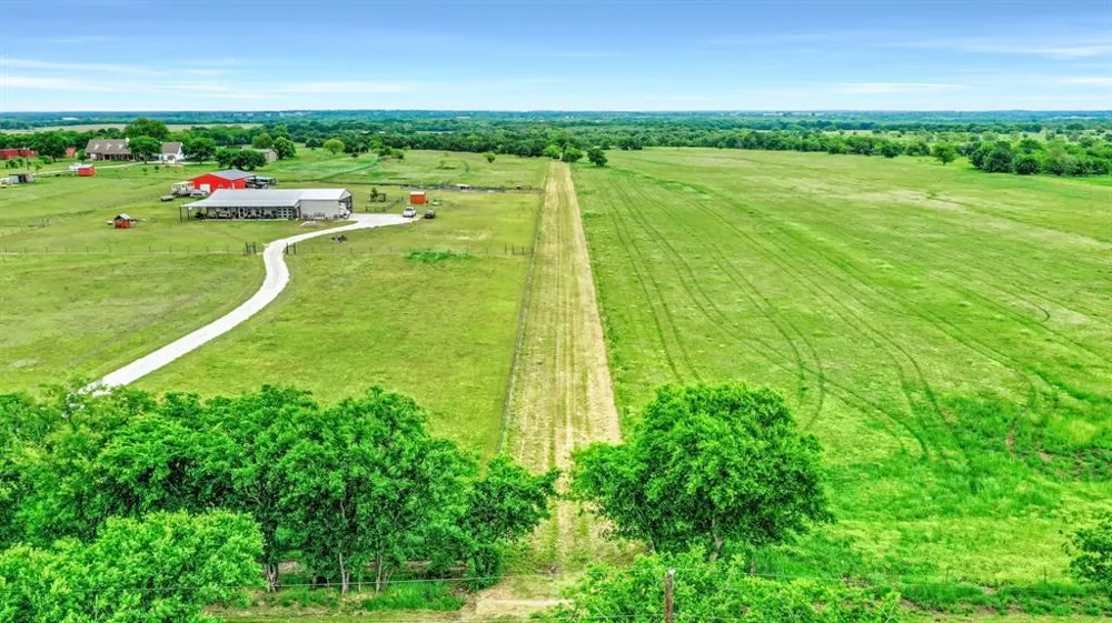 Airport Road Tioga, TX 76271