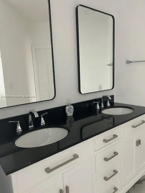 3235 NE 184th St #11105 Aventura, FL 33160