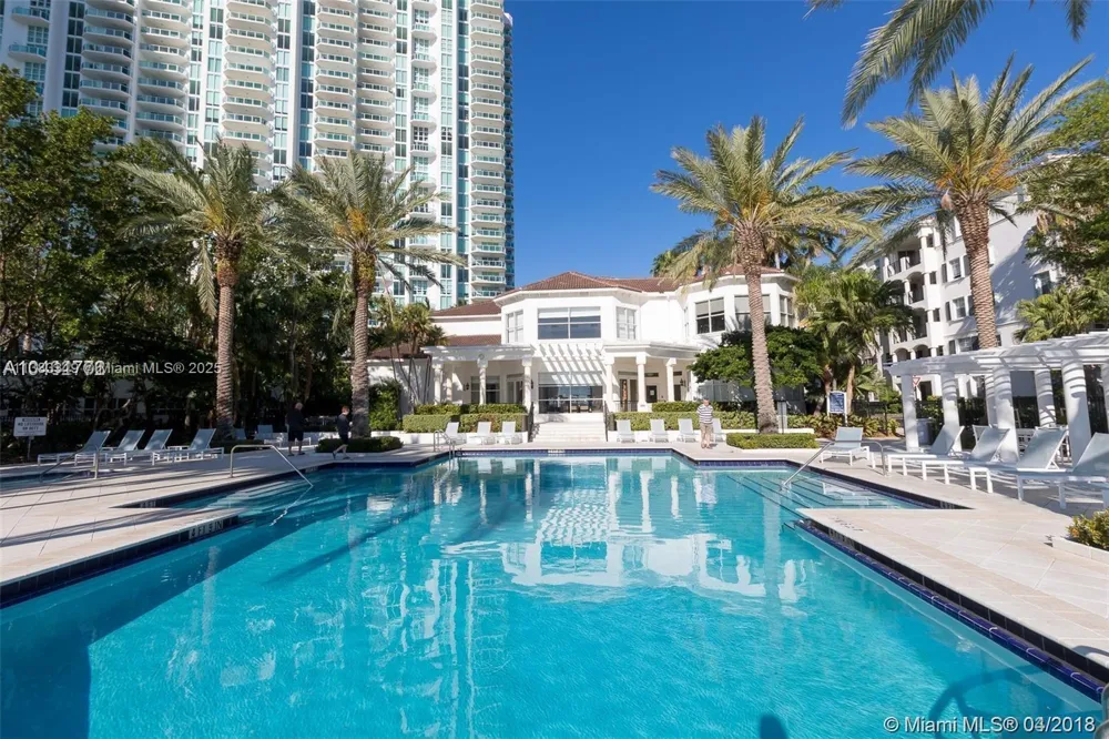 3235 NE 184th St #11105 Aventura, FL 33160