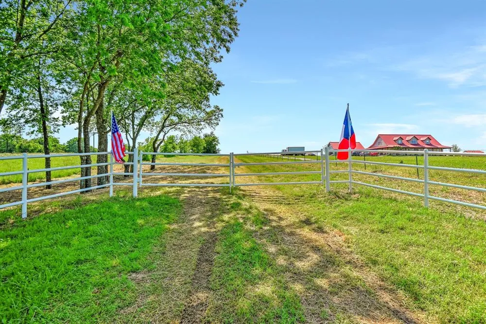 Airport Drive Denison, TX 75020