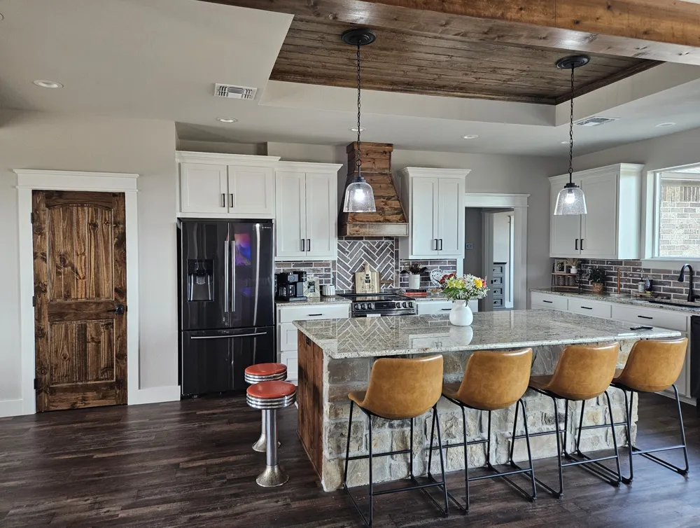 371 Private Road 7327 Emory, TX 75440