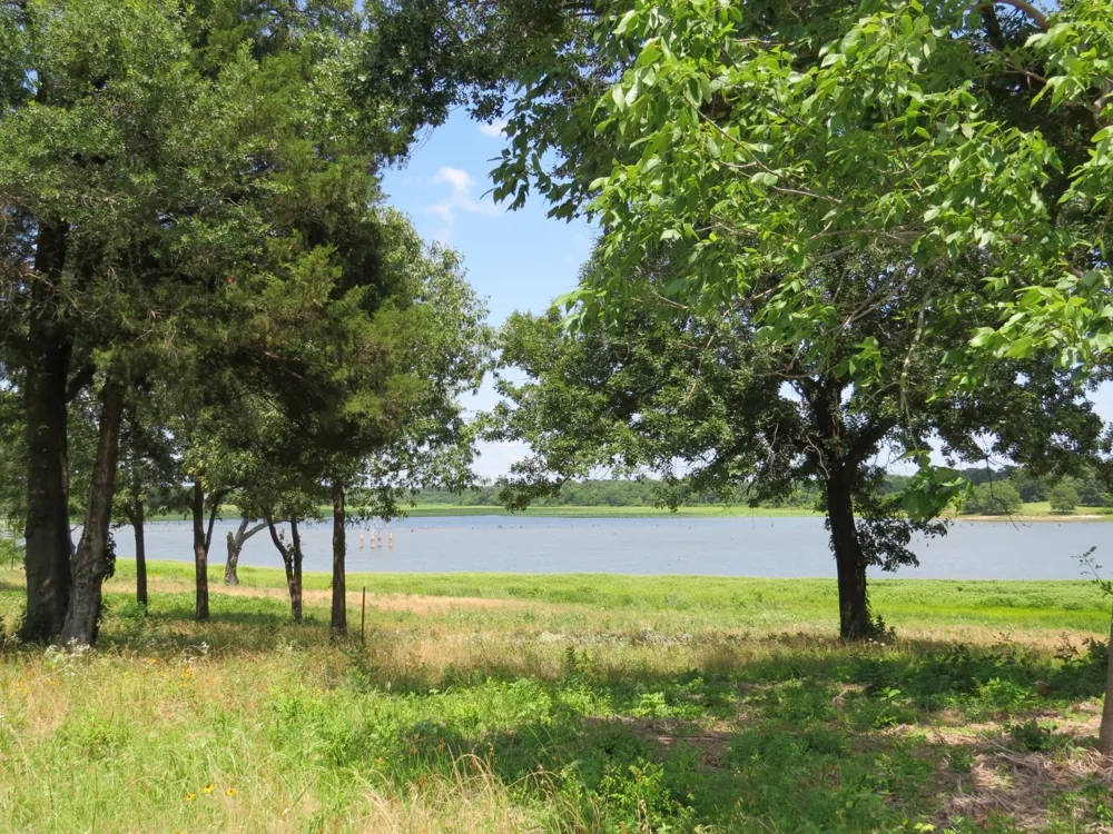 361 Private Road 7327 Emory, TX 75440