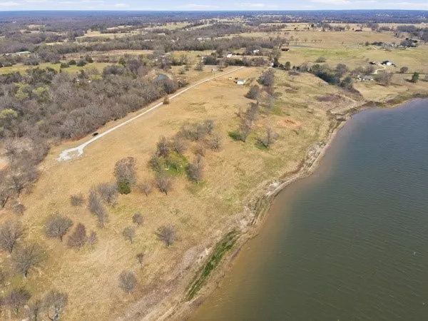 361 Private Road 7327 Emory, TX 75440