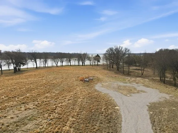 343 Private Road 7327 Emory, TX 75440
