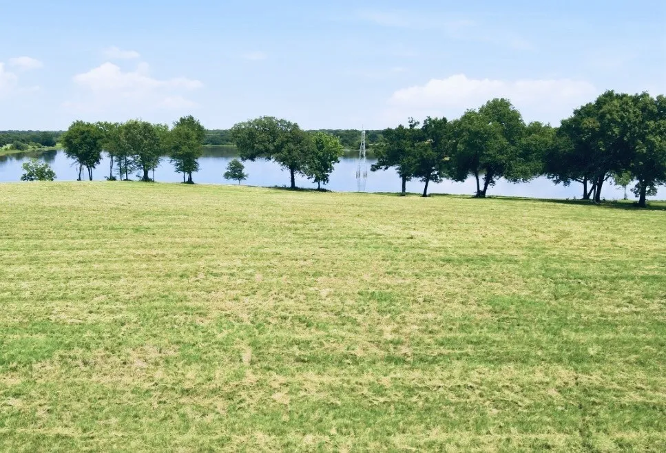 343 Private Road 7327 Emory, TX 75440
