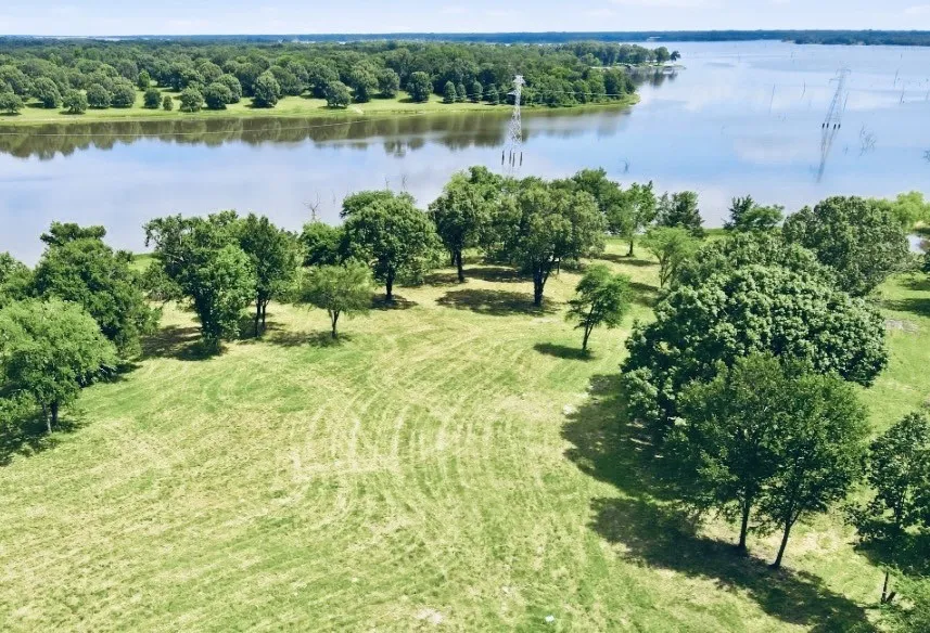 343 Private Road 7327 Emory, TX 75440