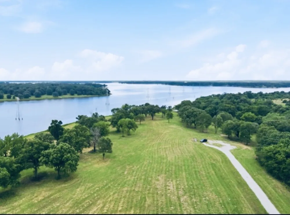 343 Private Road 7327 Emory, TX 75440