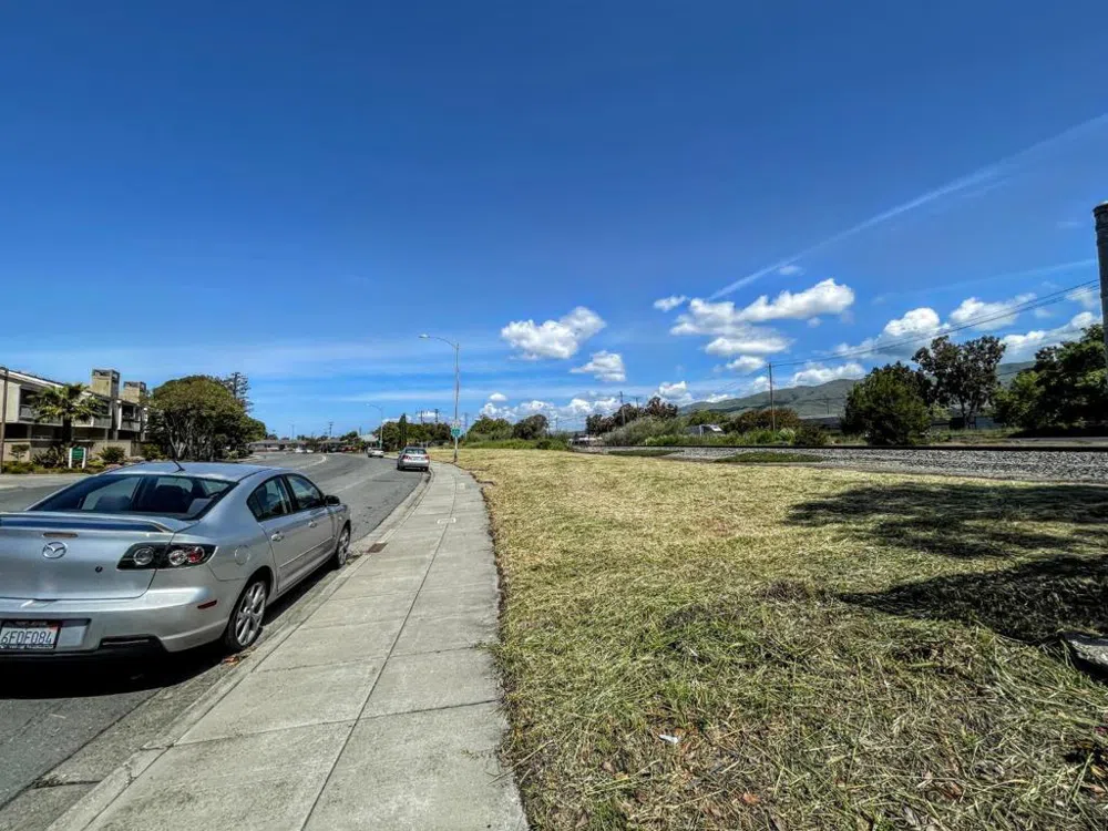 7280 Marylinn Drive Milpitas, CA 95035