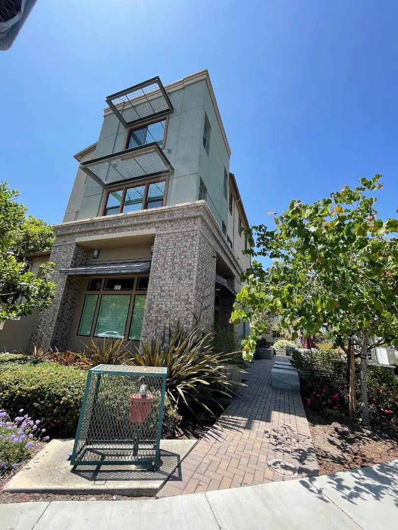 7280 Marylinn Drive Milpitas, CA 95035