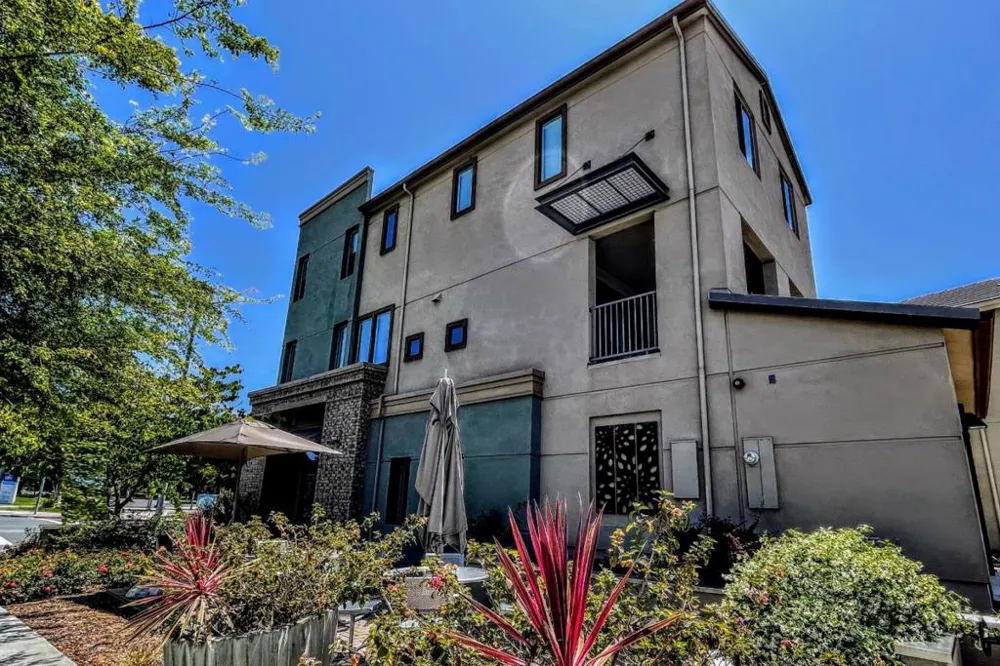7280 Marylinn Drive Milpitas, CA 95035