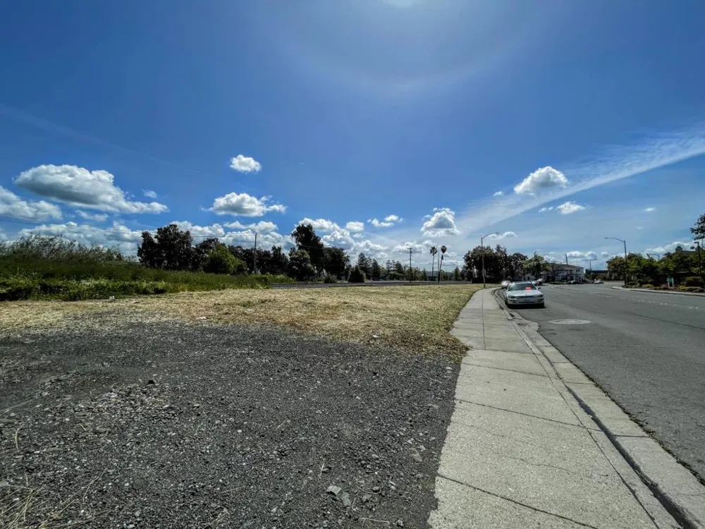 7280 Marylinn Drive Milpitas, CA 95035