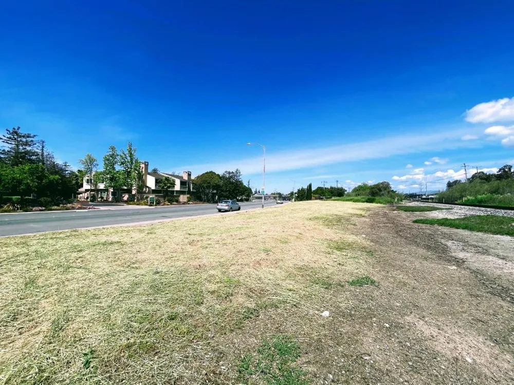 7280 Marylinn Drive Milpitas, CA 95035