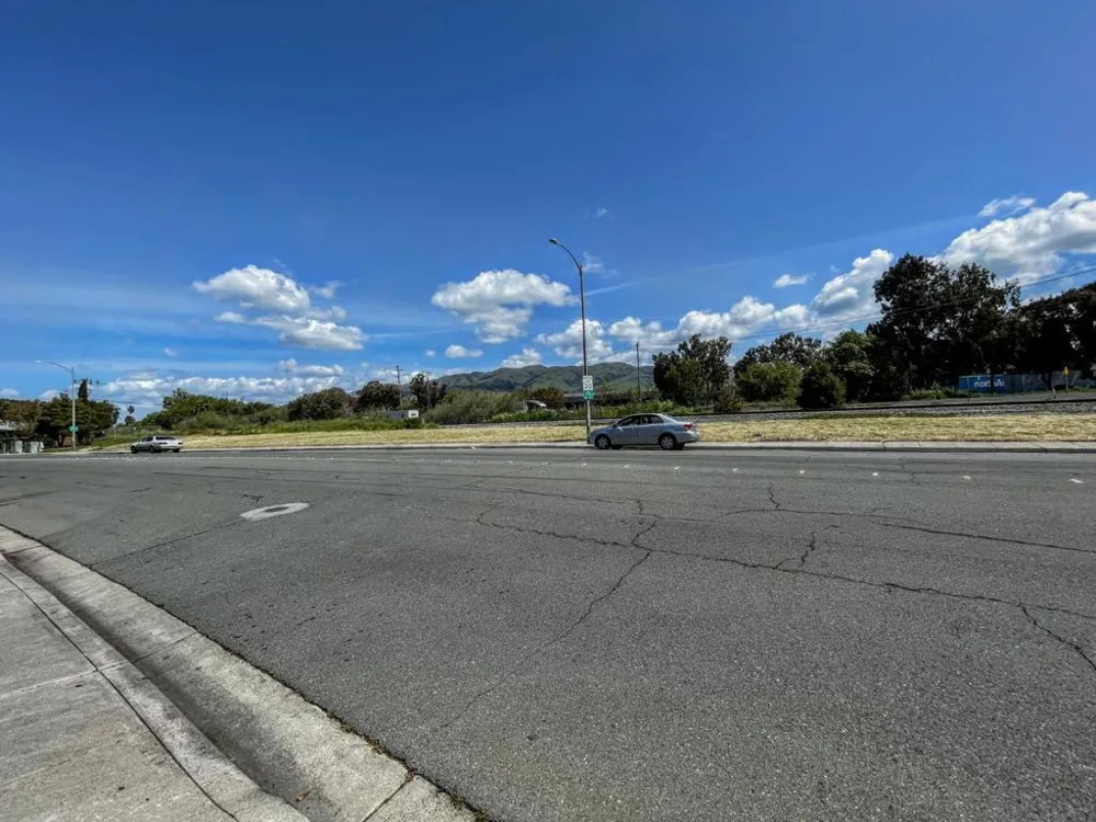 7280 Marylinn Drive Milpitas, CA 95035