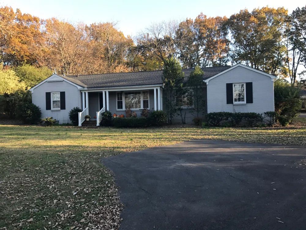 2323 Castleman Dr Nashville, TN 37215