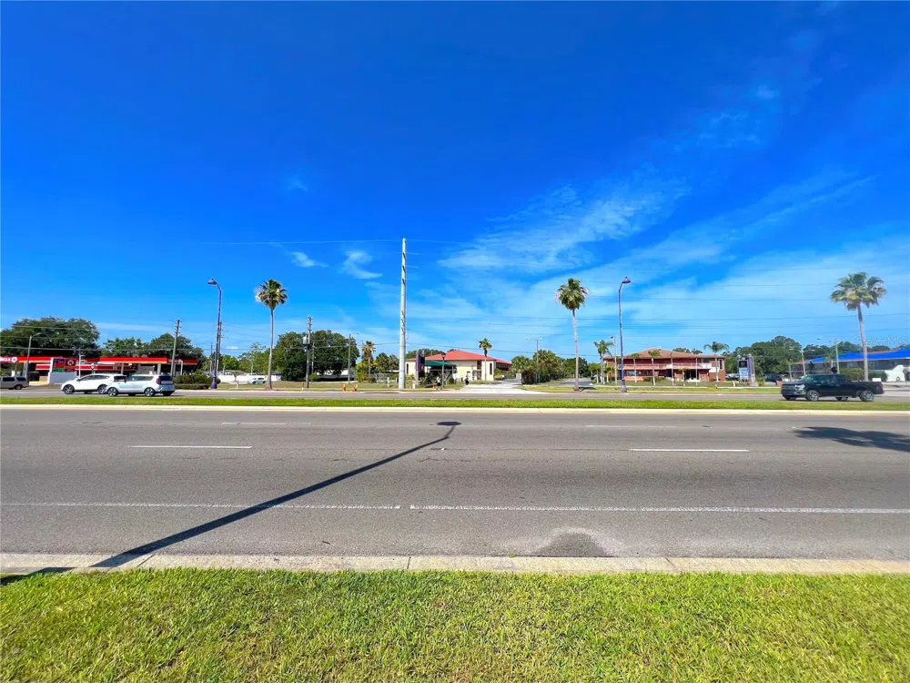 W IRLO BRONSON MEMORIAL HIGHWAY Kissimmee, FL 34746