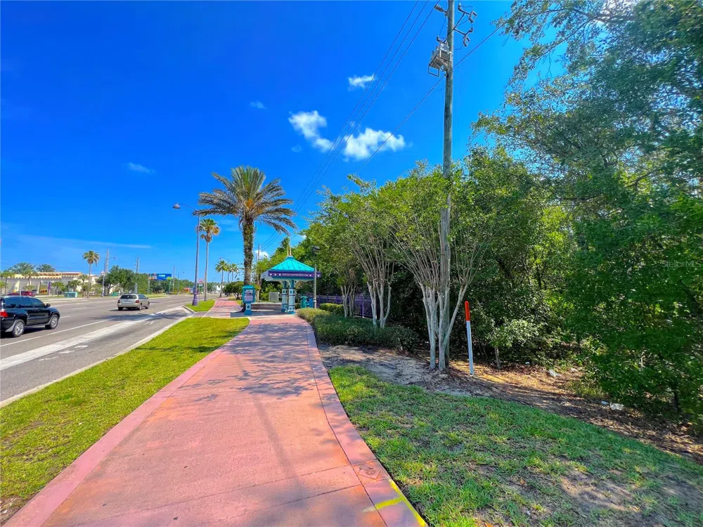 W IRLO BRONSON MEMORIAL HIGHWAY Kissimmee, FL 34746