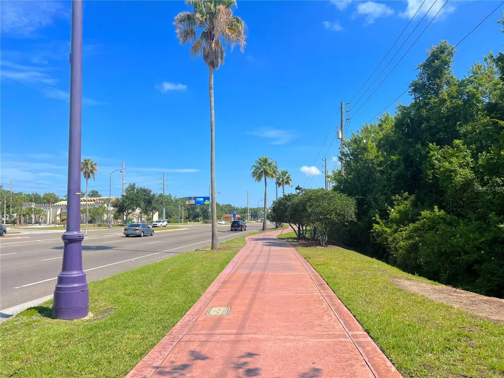 W IRLO BRONSON MEMORIAL HIGHWAY Kissimmee, FL 34746