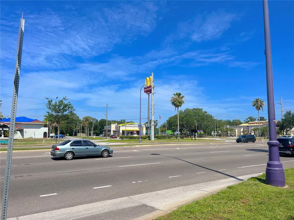 W IRLO BRONSON MEMORIAL HIGHWAY Kissimmee, FL 34746