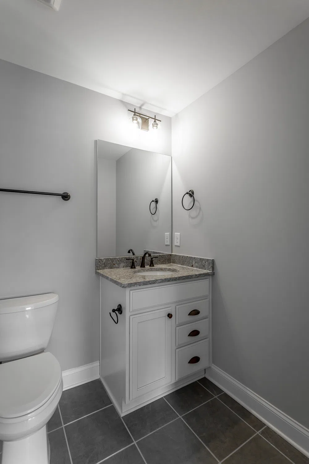2435 Blue Mist Dr Signal Mountain, TN 37377
