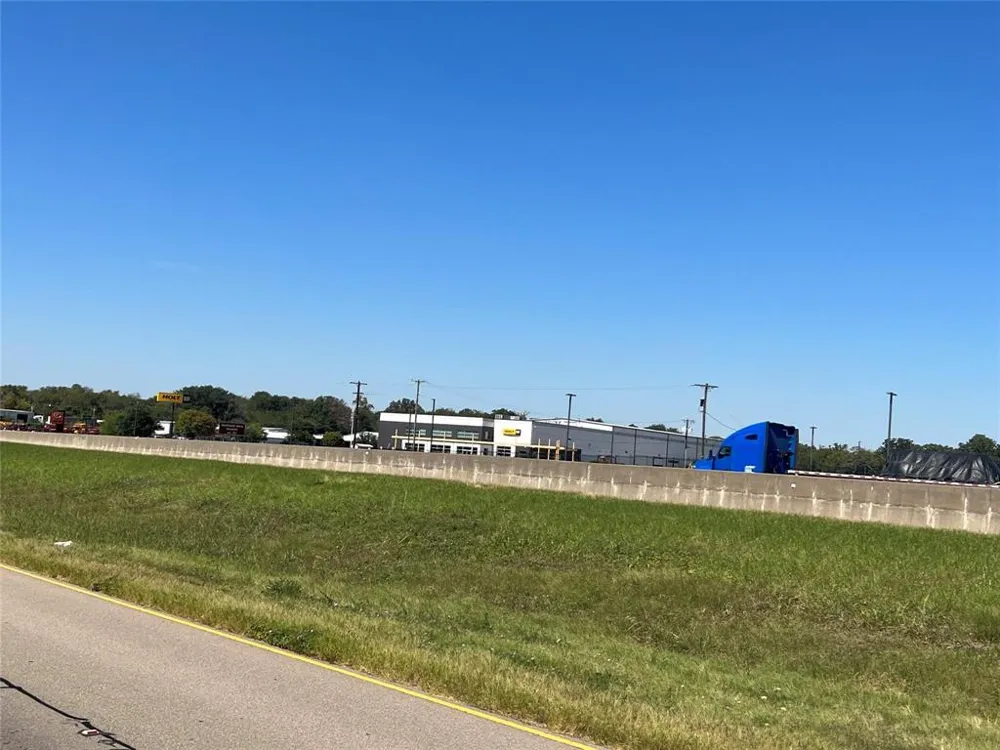 28 W Interstate 30 Road Sulphur Springs, TX 75482