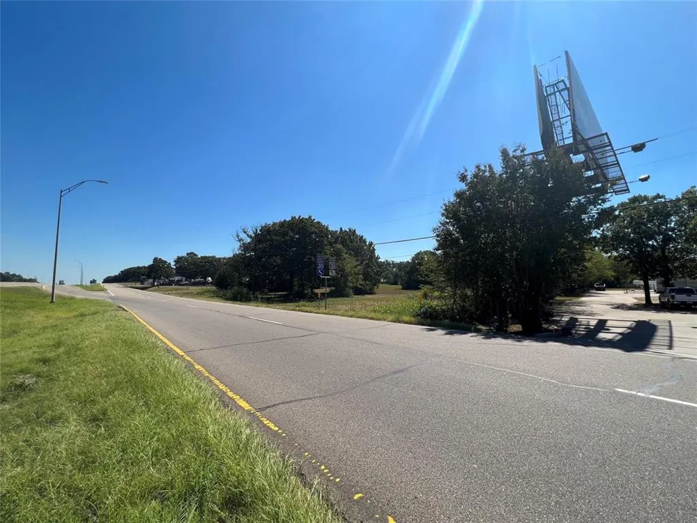 1300 I-30 ROAD W Sulphur Springs, TX 75482