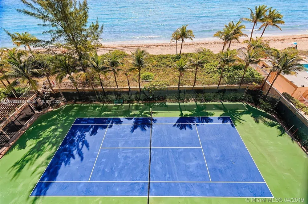 2080 S Ocean Dr #806 Hallandale Beach, FL 33009