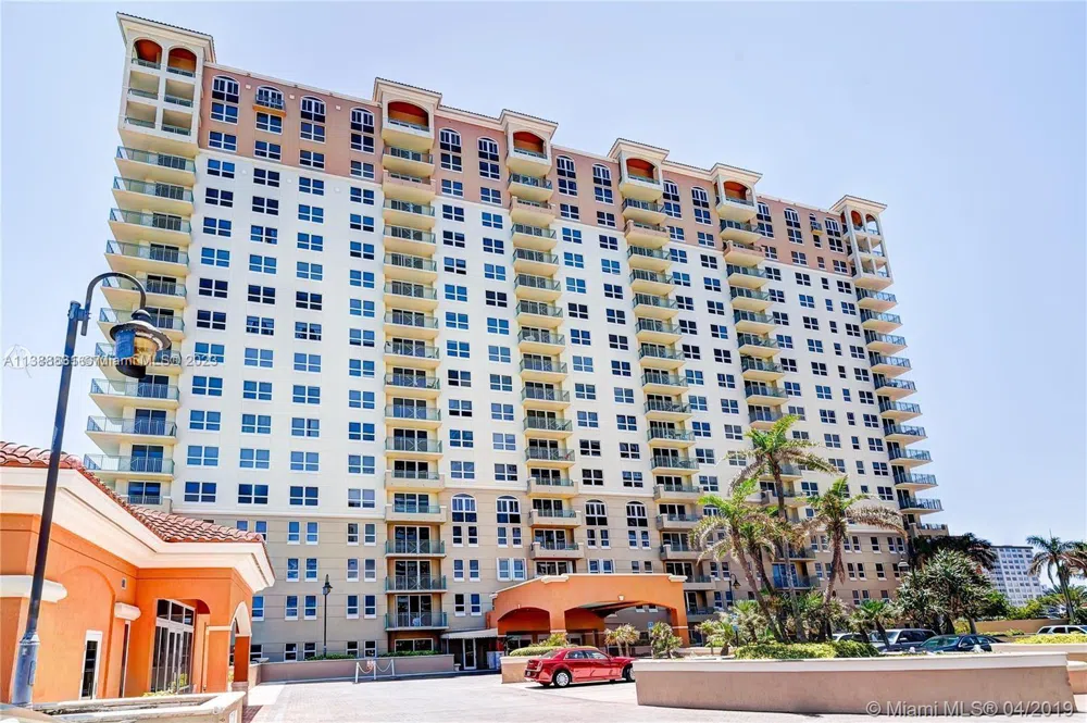 2080 S Ocean Dr #806 Hallandale Beach, FL 33009