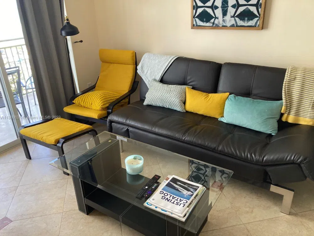 2080 S Ocean Dr #806 Hallandale Beach, FL 33009