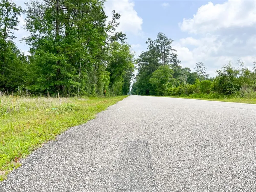 Cravens Camp Rd. Silsbee, TX 77656