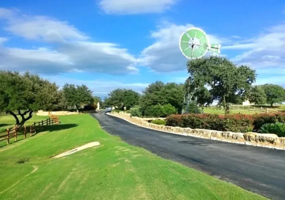 208 S Calvin Barrett Street Blanco, TX 78606