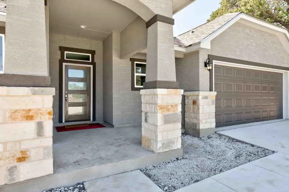 208 S Calvin Barrett Street Blanco, TX 78606