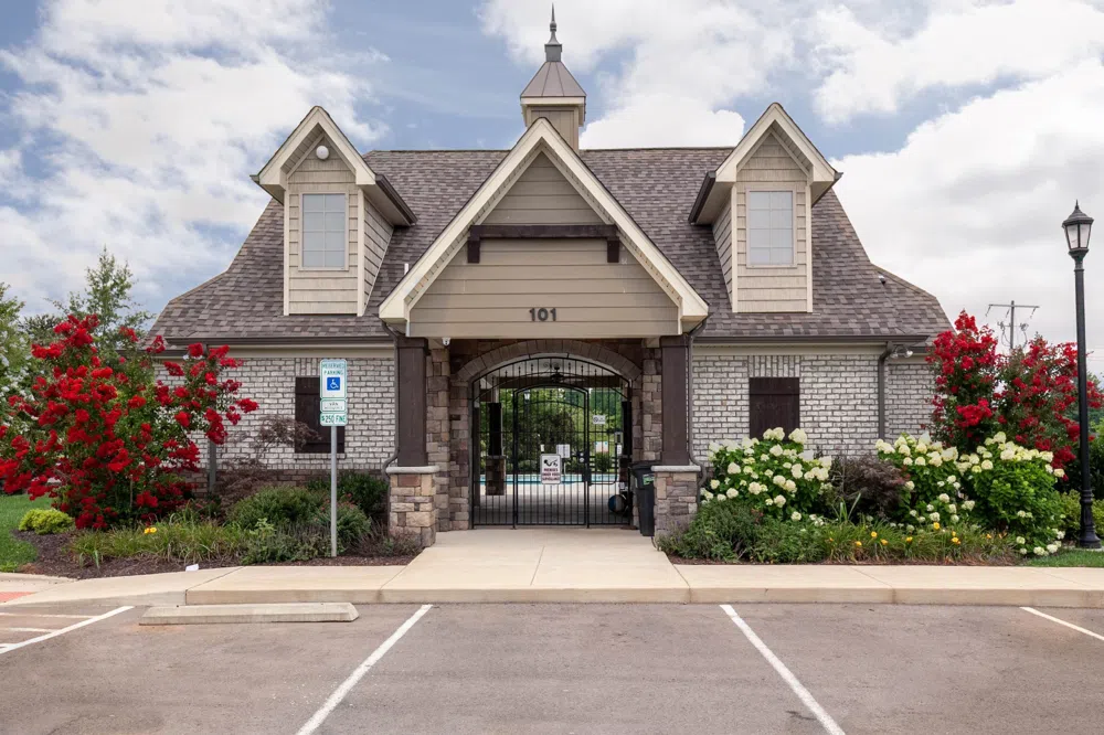 117 England PL Hendersonville, TN 37075