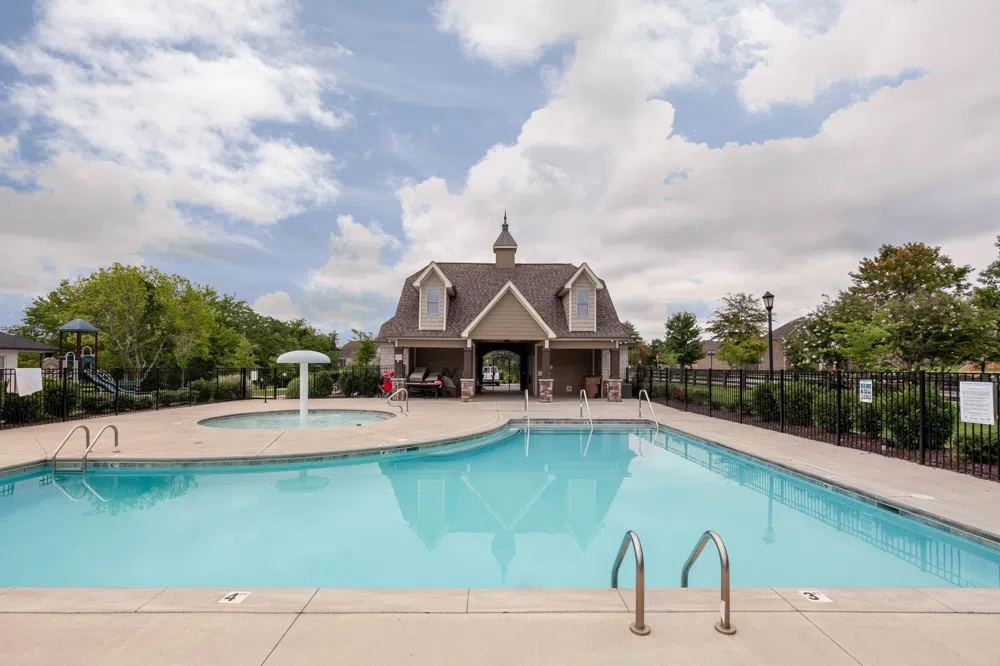 117 England PL Hendersonville, TN 37075